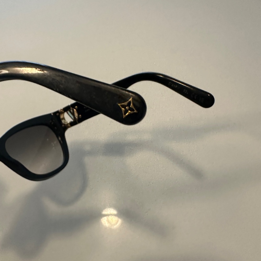 Louis Vuitton Black Sunglasses - Picture 11 of 14